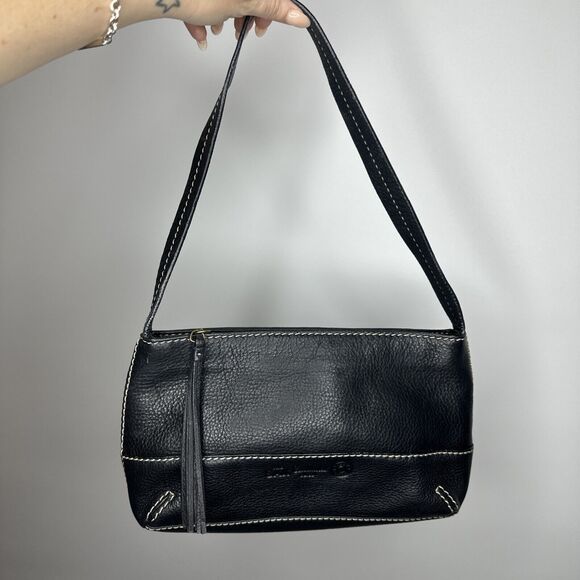 The Sak Handbag Purse Black Pebbled Leather Shoulder Bag Zip Top 11 in Tassel - Picture 1 of 11